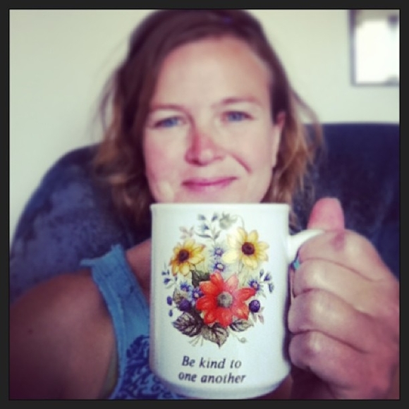 Meet your Posher, Colleen - Picture 1 of 1